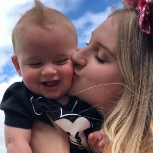 Meet your Posher, Brooke